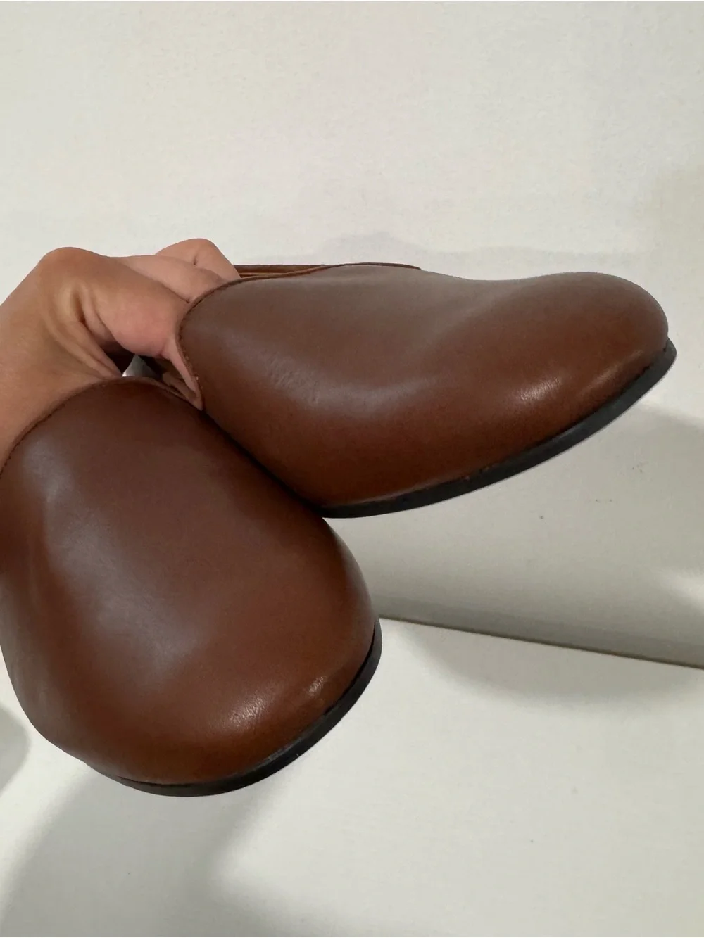 Vionic Willa 2 Slip On Tan Leather Loafers Flat 9.5 Wide $140